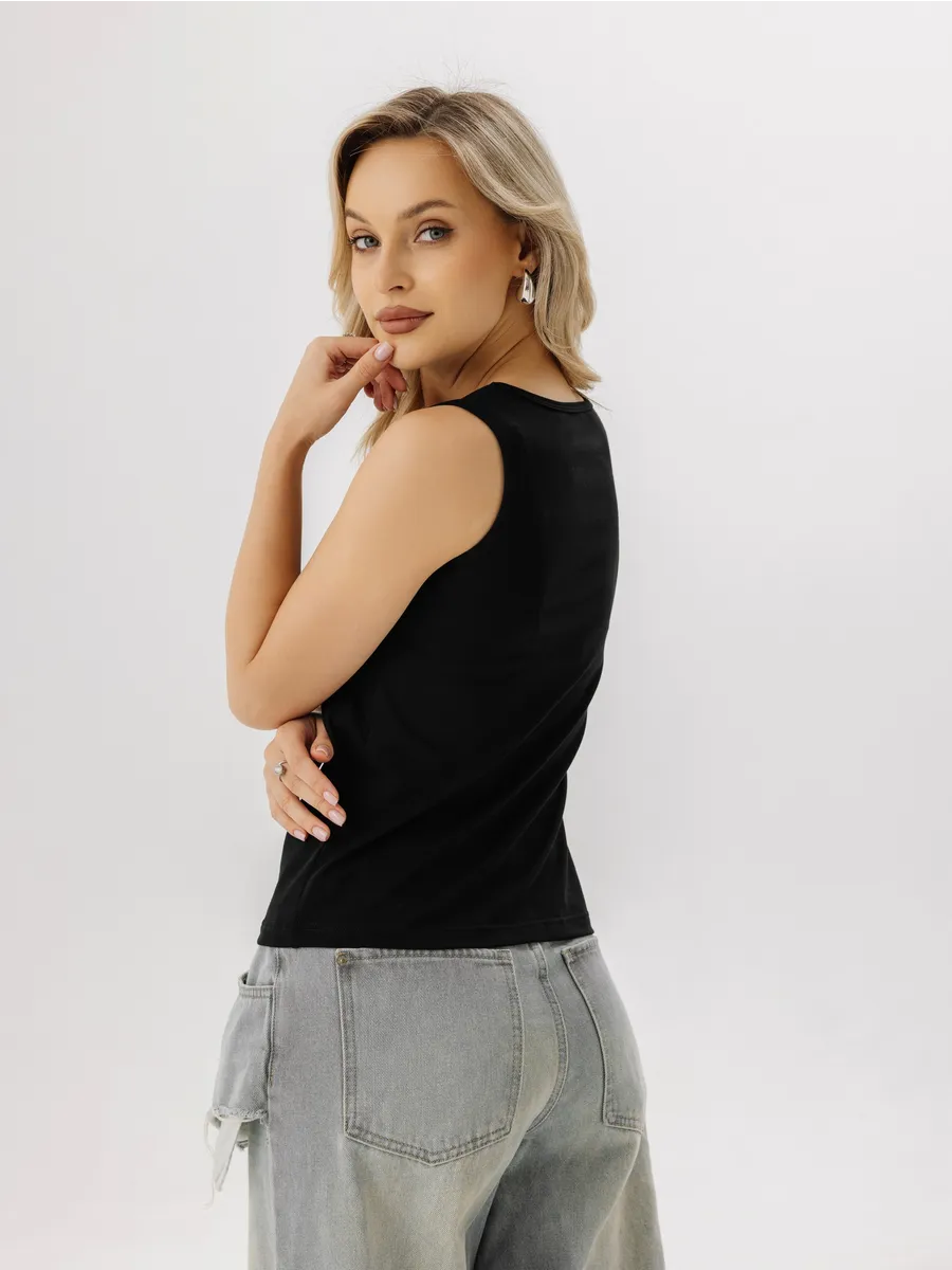 Майка базовая на широких бретельках под пиджак черный