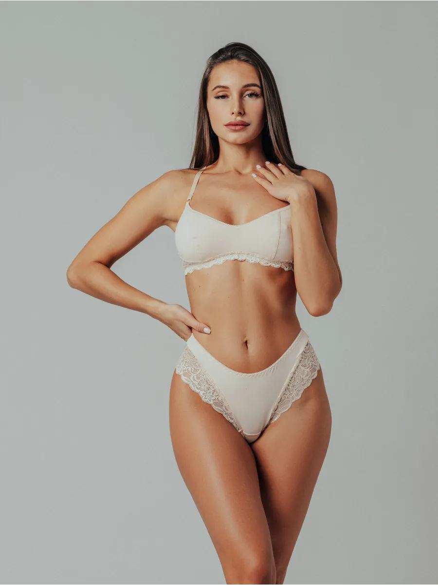 Трусы женские бразильяна хлопок кружевные бежевый