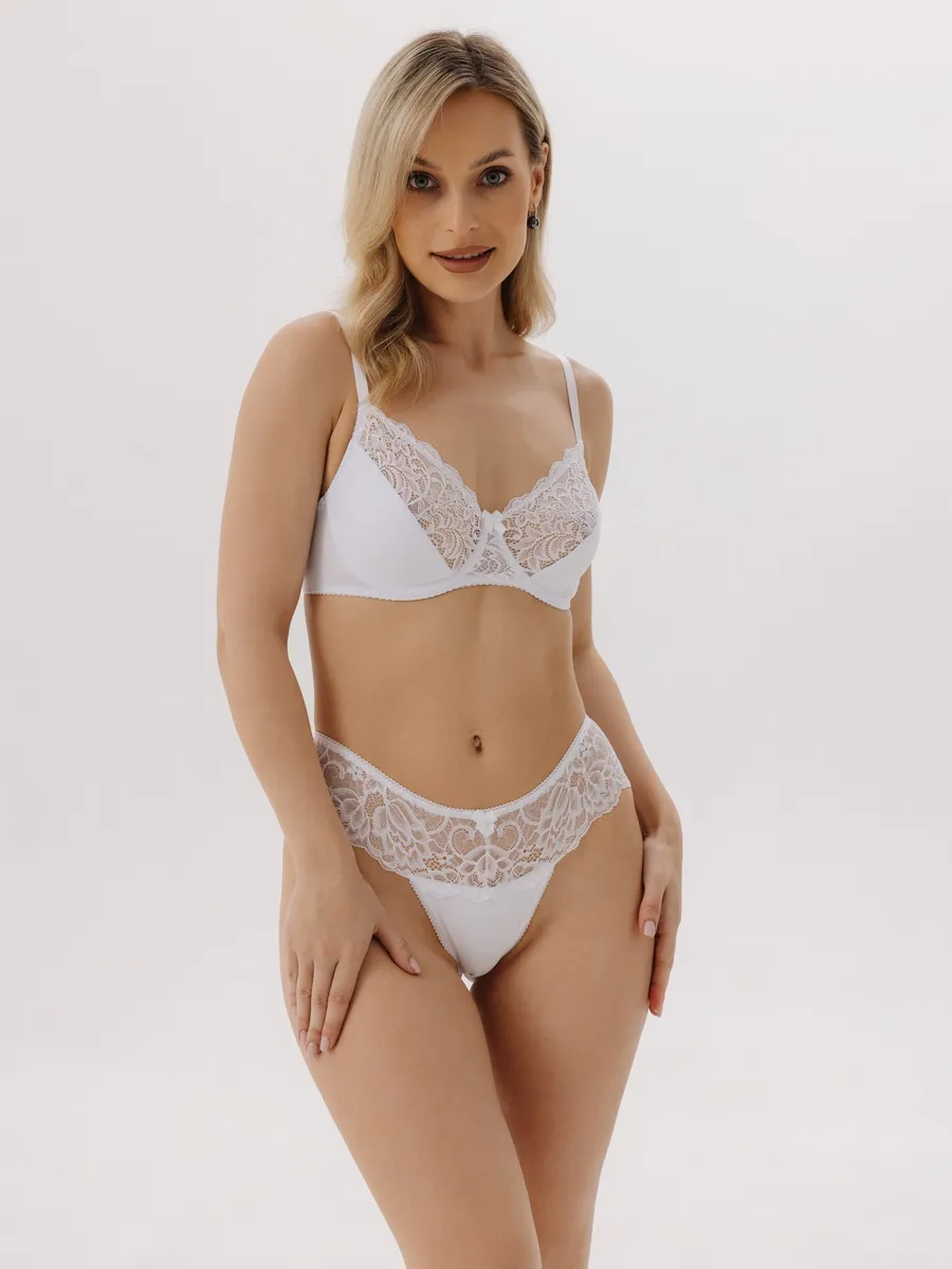 Трусы кружевные бразильяна средняя посадка белый